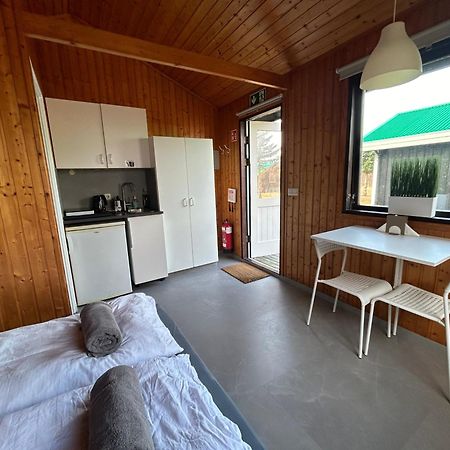 Arhus Cottage And Camping Hella Bagian luar foto
