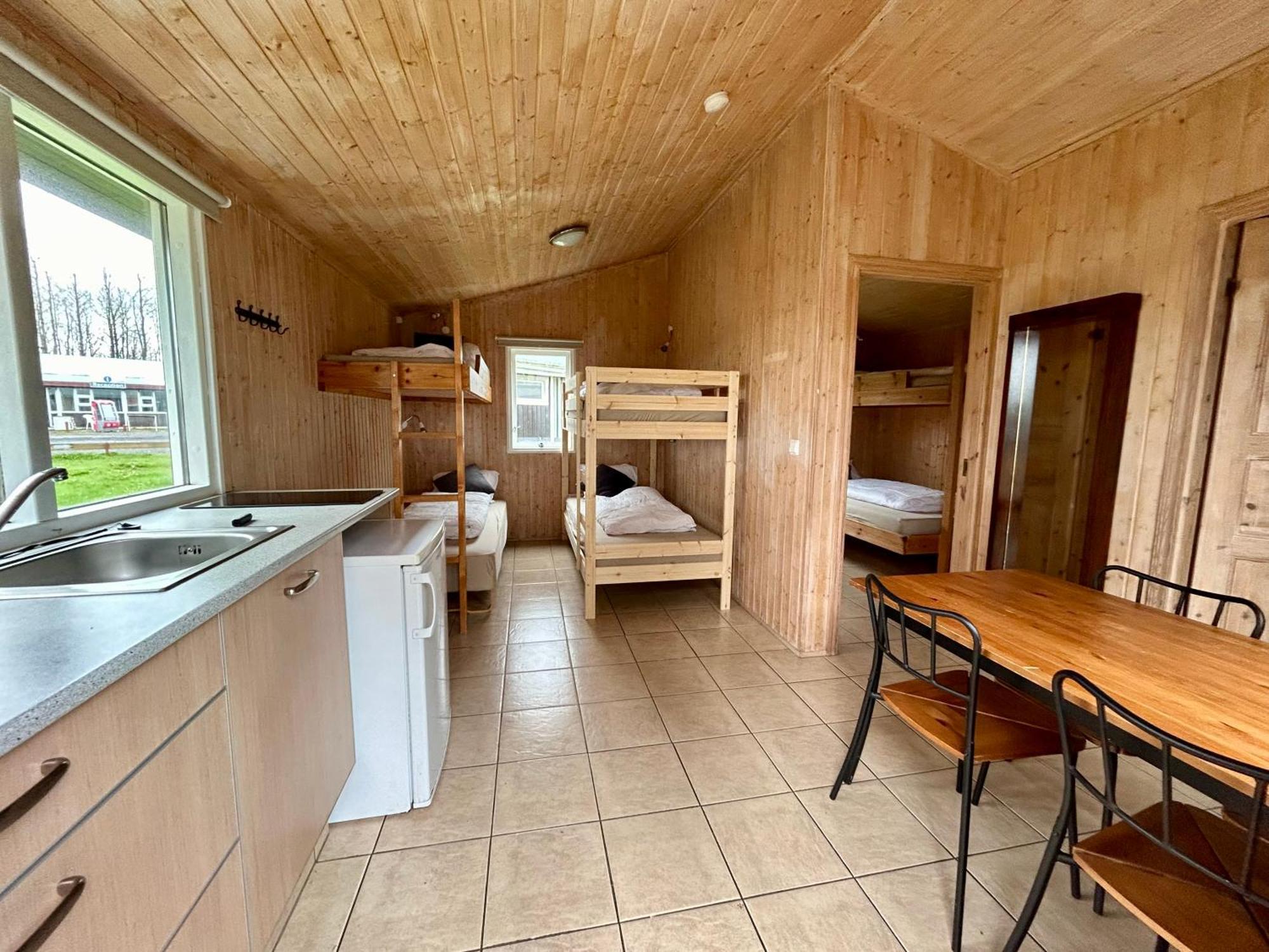 Arhus Cottage And Camping Hella Bagian luar foto