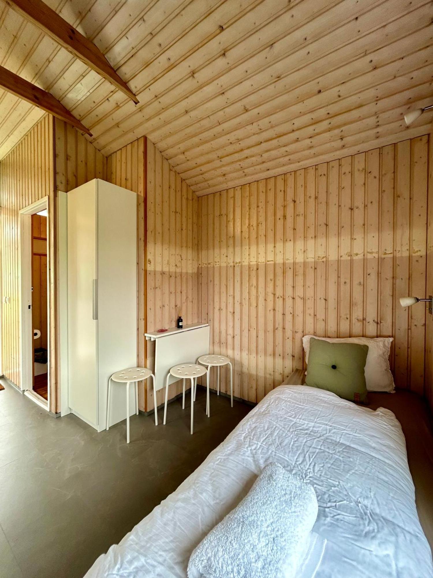 Arhus Cottage And Camping Hella Bagian luar foto