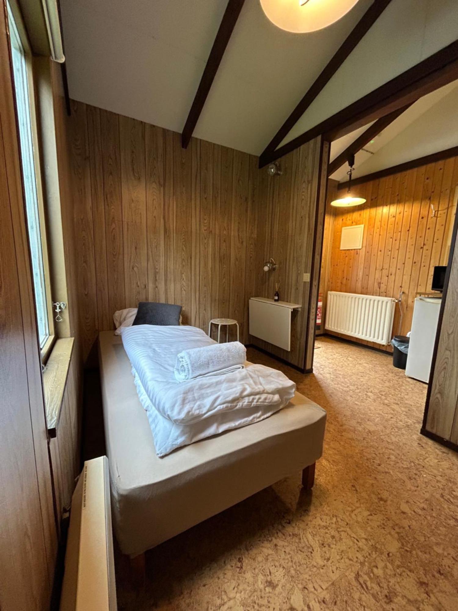 Arhus Cottage And Camping Hella Bagian luar foto