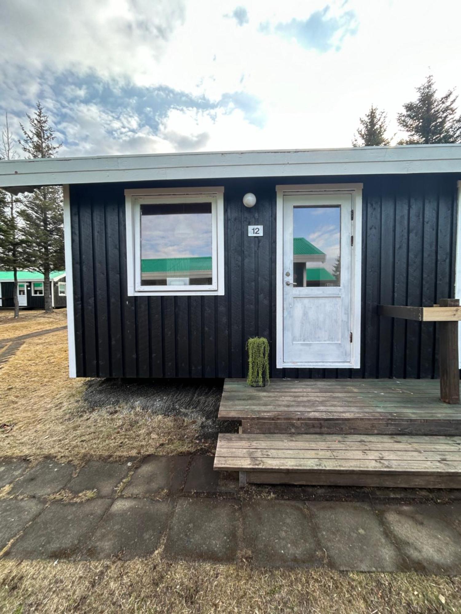 Arhus Cottage And Camping Hella Bagian luar foto